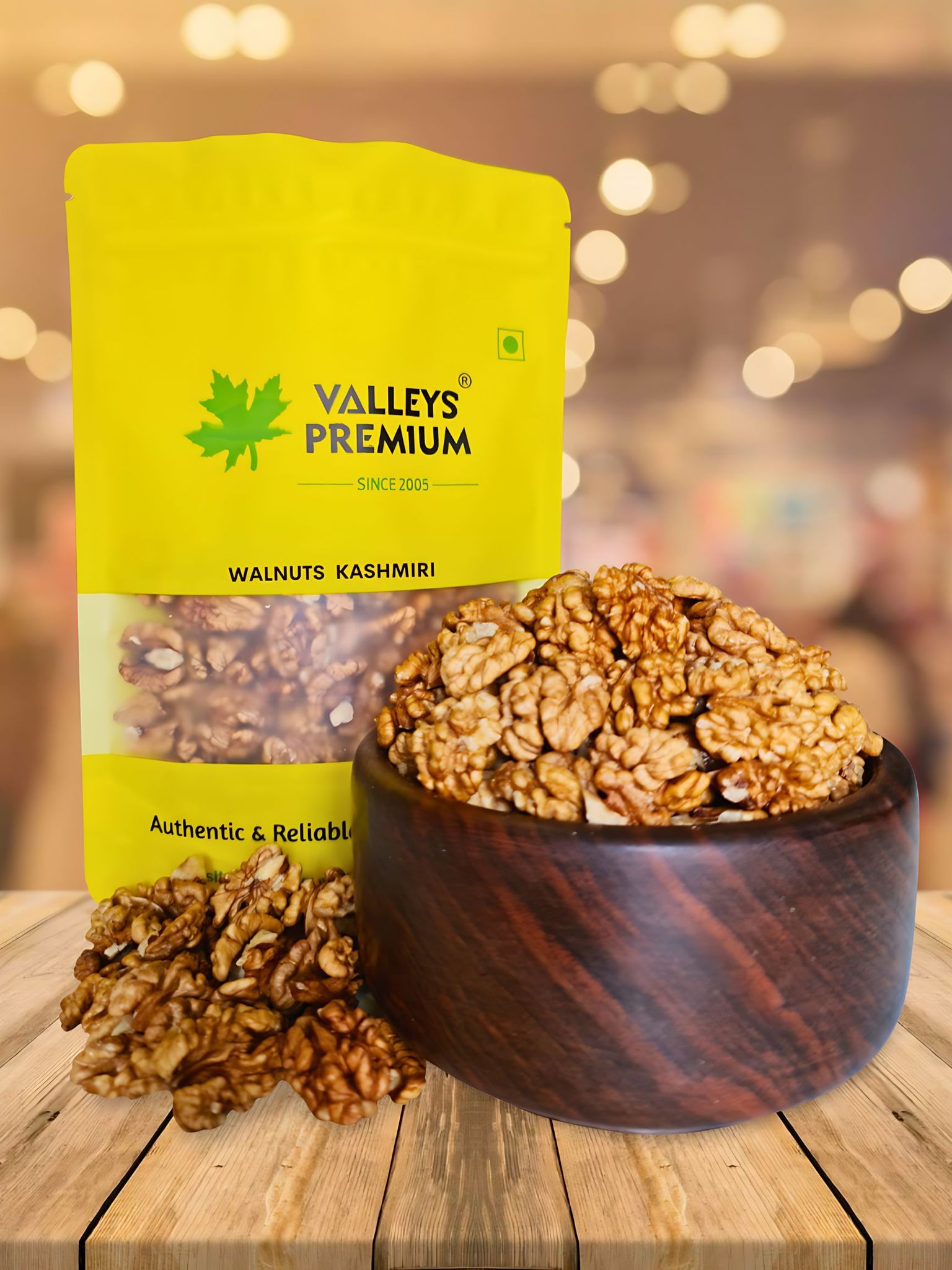 Valleys Premium Kashmiri Walnut Kernels Vaccum Pack 400 Gram ( Akhrot Giri Without Shell)