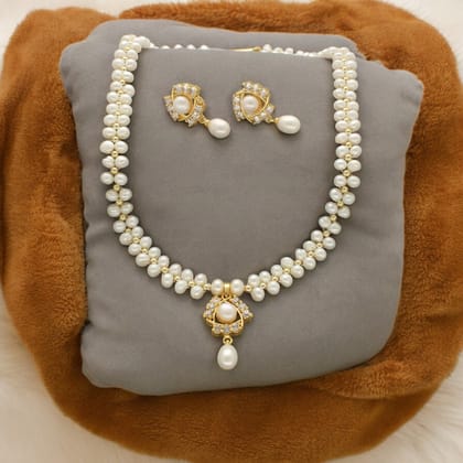 Sri Jagdamba Pearls Elegance Pearl Necklace Set