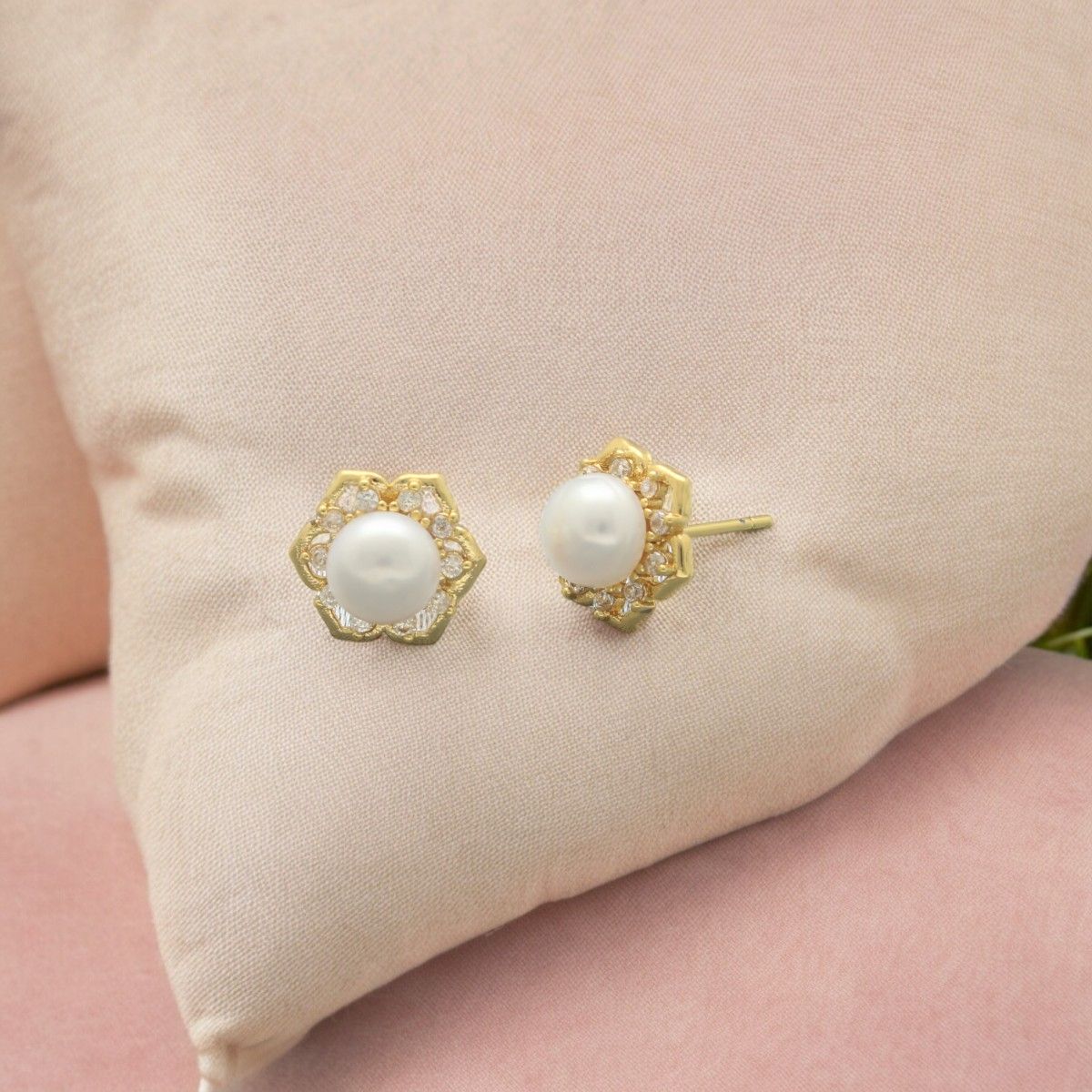 Sri Jagdamba Pearls Floral Pearl Earrings