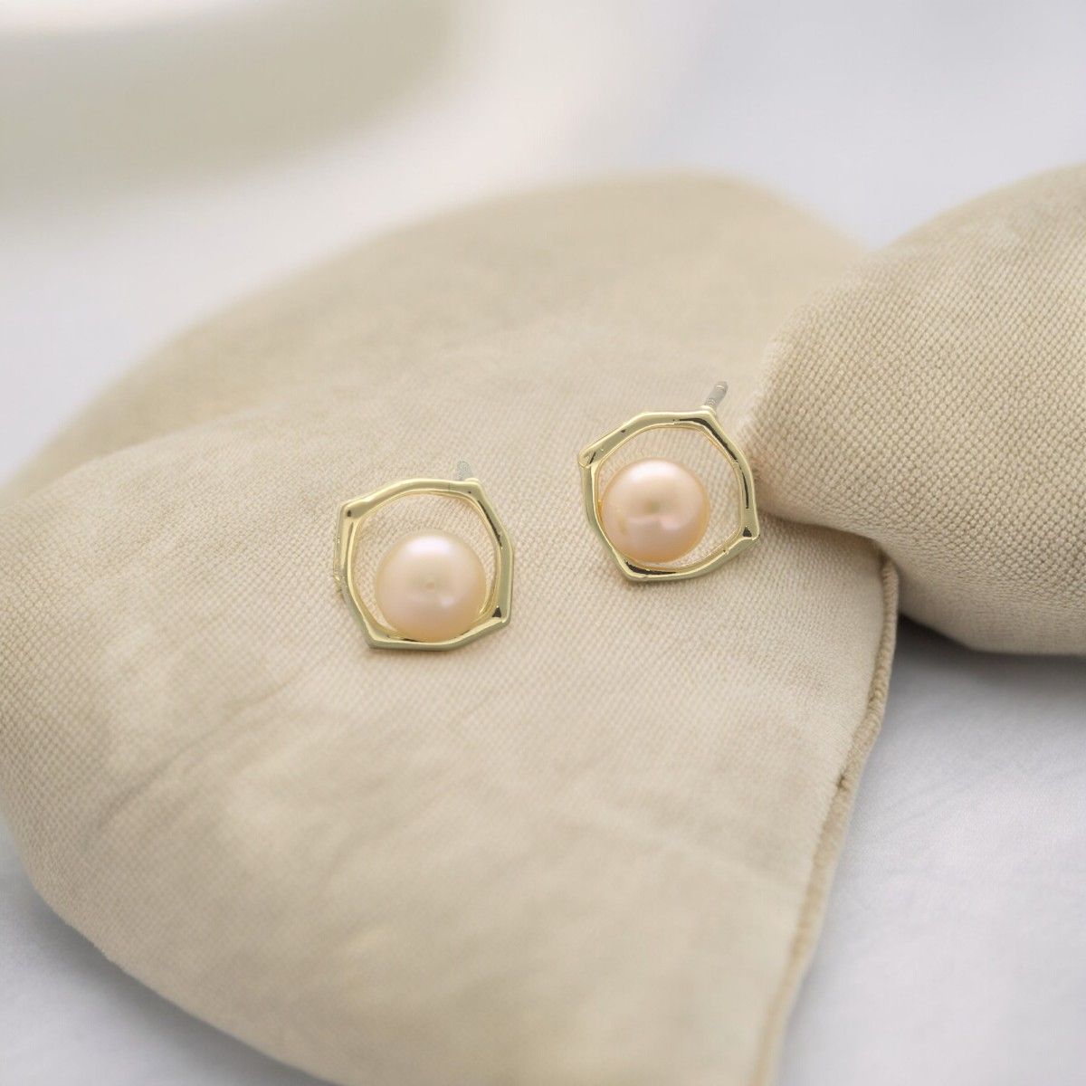 Sri Jagdamba Pearls Simple white Pearl Earrings