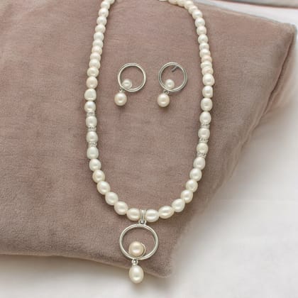 Sri Jagdamba Pearls Opulent Pearl Necklace Set