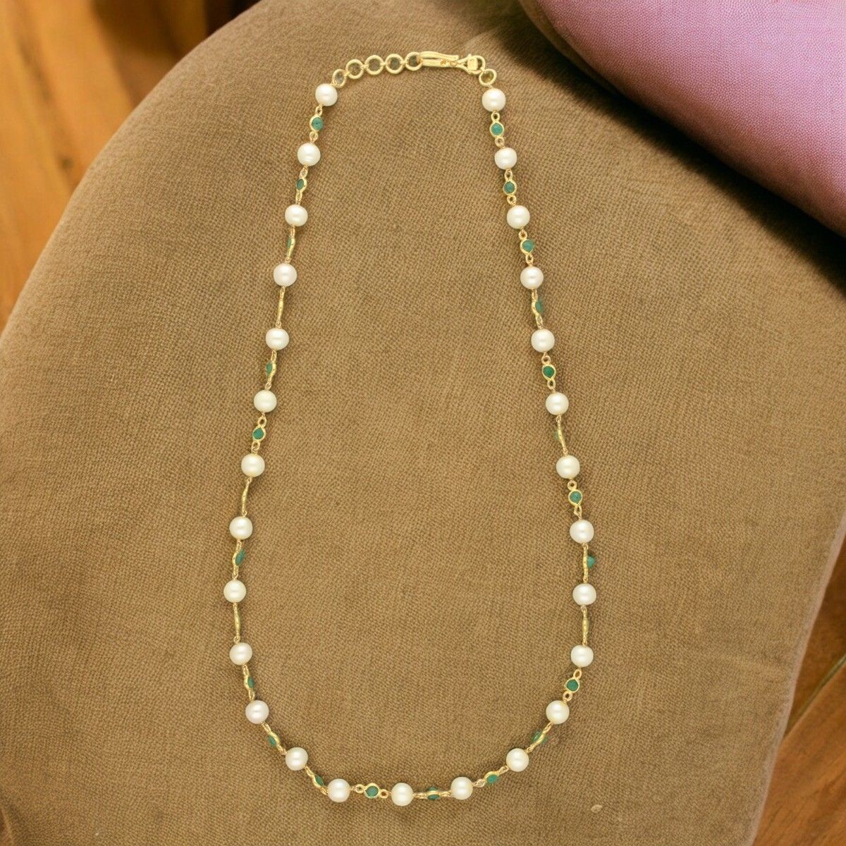 18kt Royal Pearl Gold chain