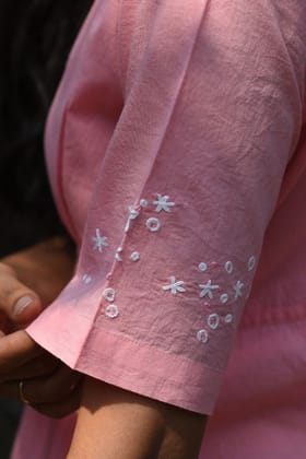 Nargis Pink Kashmiri Crewel Hand Embroidered Cotton Kurta