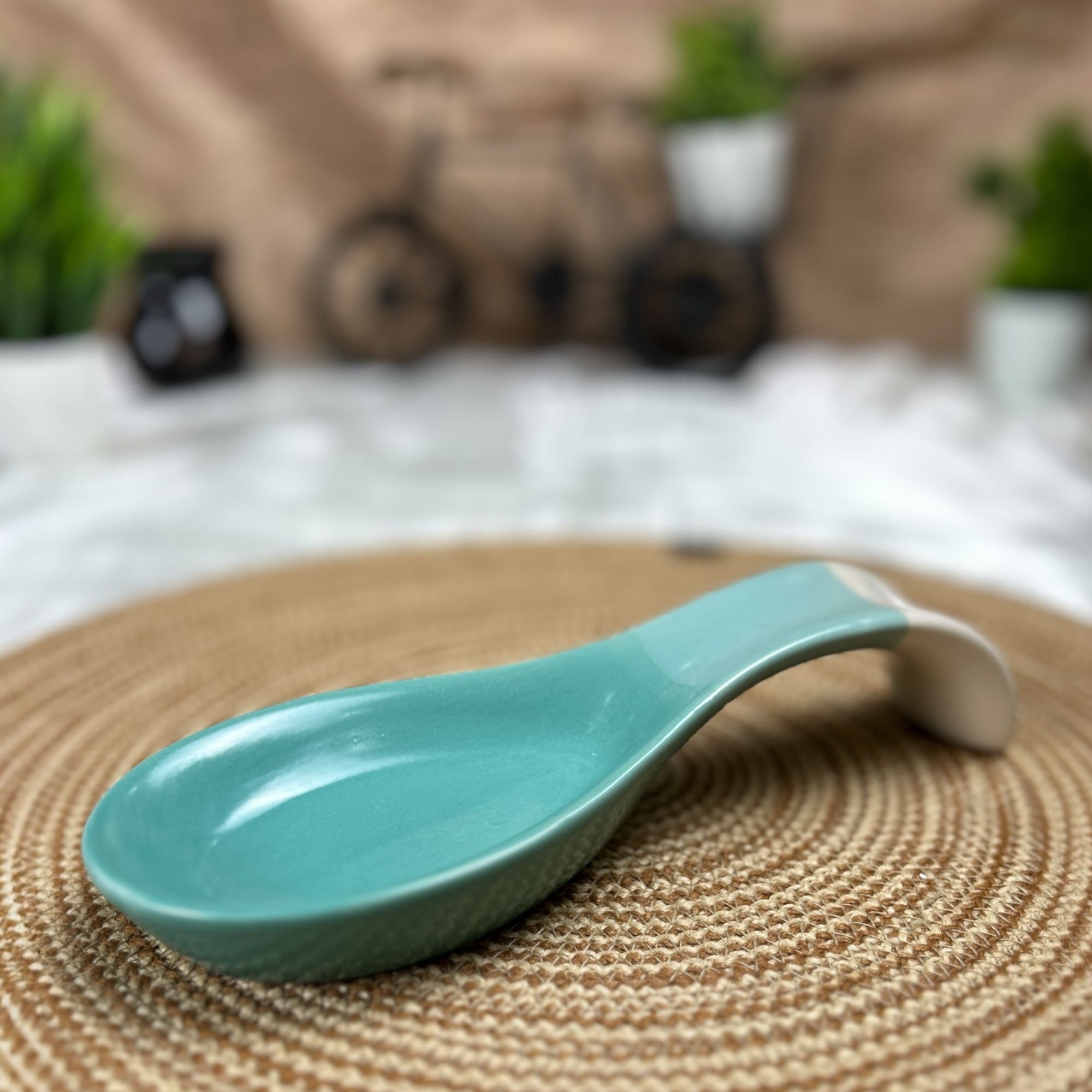 Ceramic Dining Ceramic Green Spoon Rest Holder