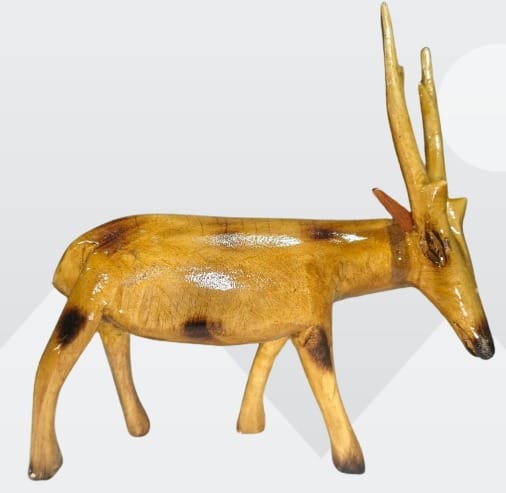 Wooden Deer Decorative Showpiece