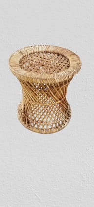 CANE BAR STOOL/MUDDHA