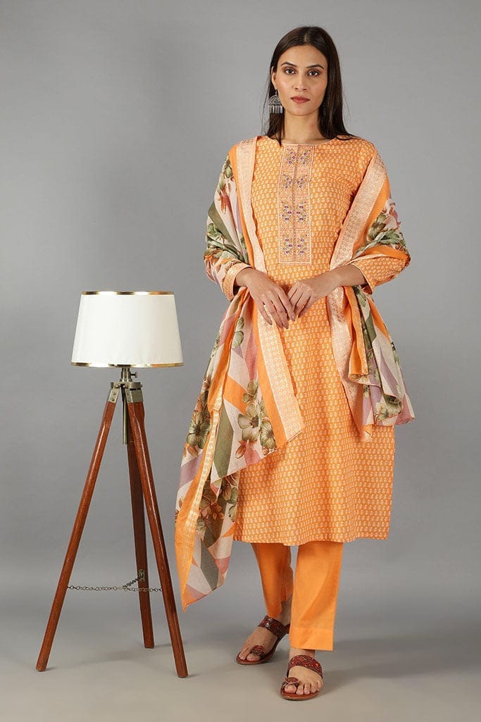 Tangerine orange Printed Kurta set with Dupatta