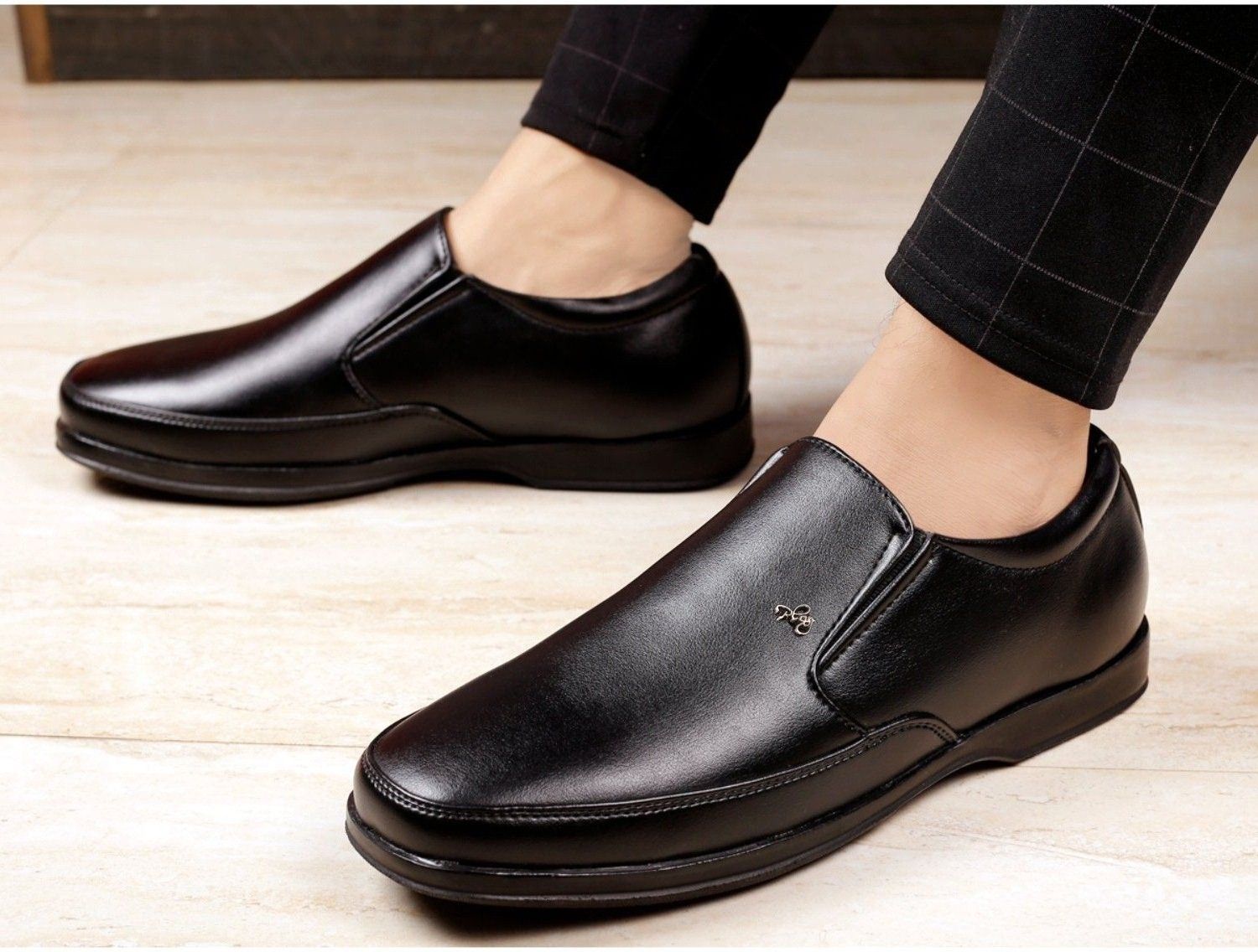 WUGO::Latest Fabulous Men Formal Shoes|Black Moccasin Shoes|Office Shoes For Men's & Boys (Free Home Delivery)