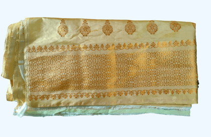 Bodo Paat Mekhela Chadar (Golden White color)