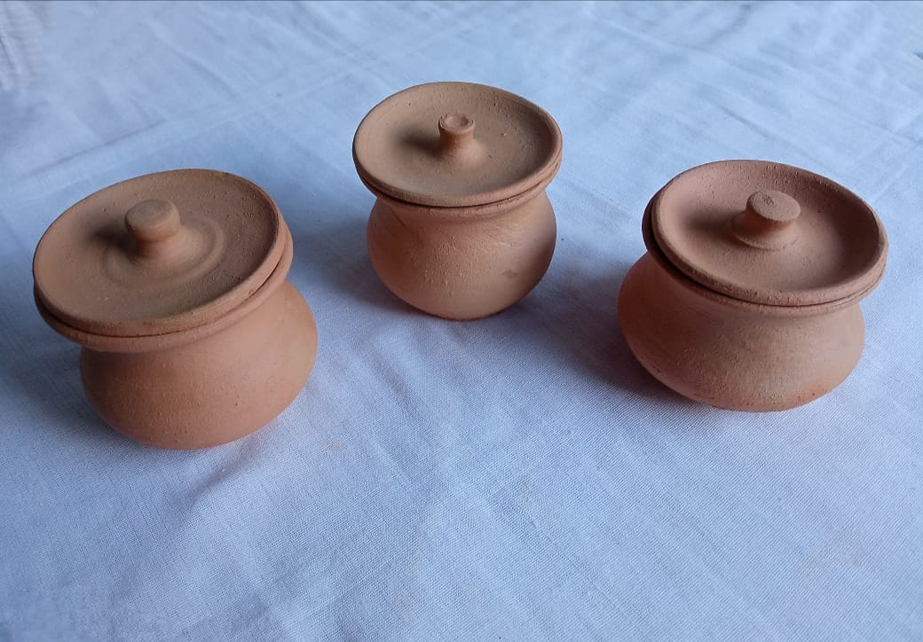 CLAY CONTAINERS