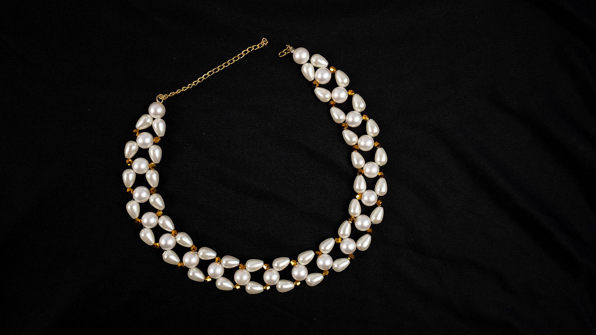 Pearl Chain-1