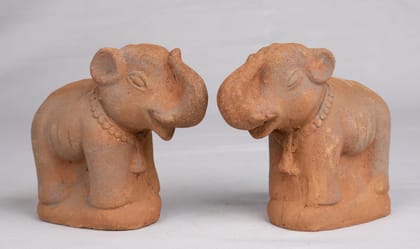 sonchiraiya clay elephants