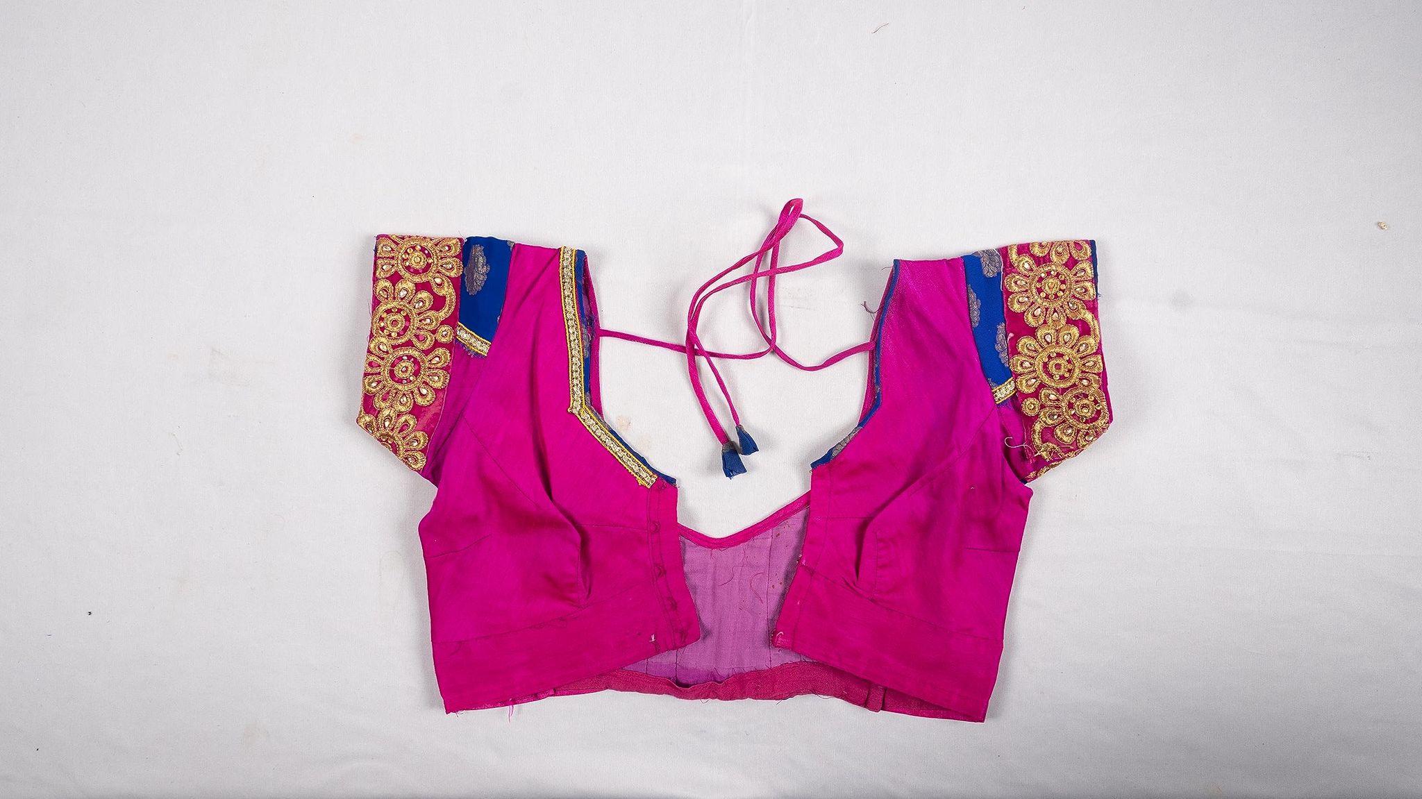  Women's Ethnic Wear Pink Cotton Silk Saree Blouse With Embroidery Work