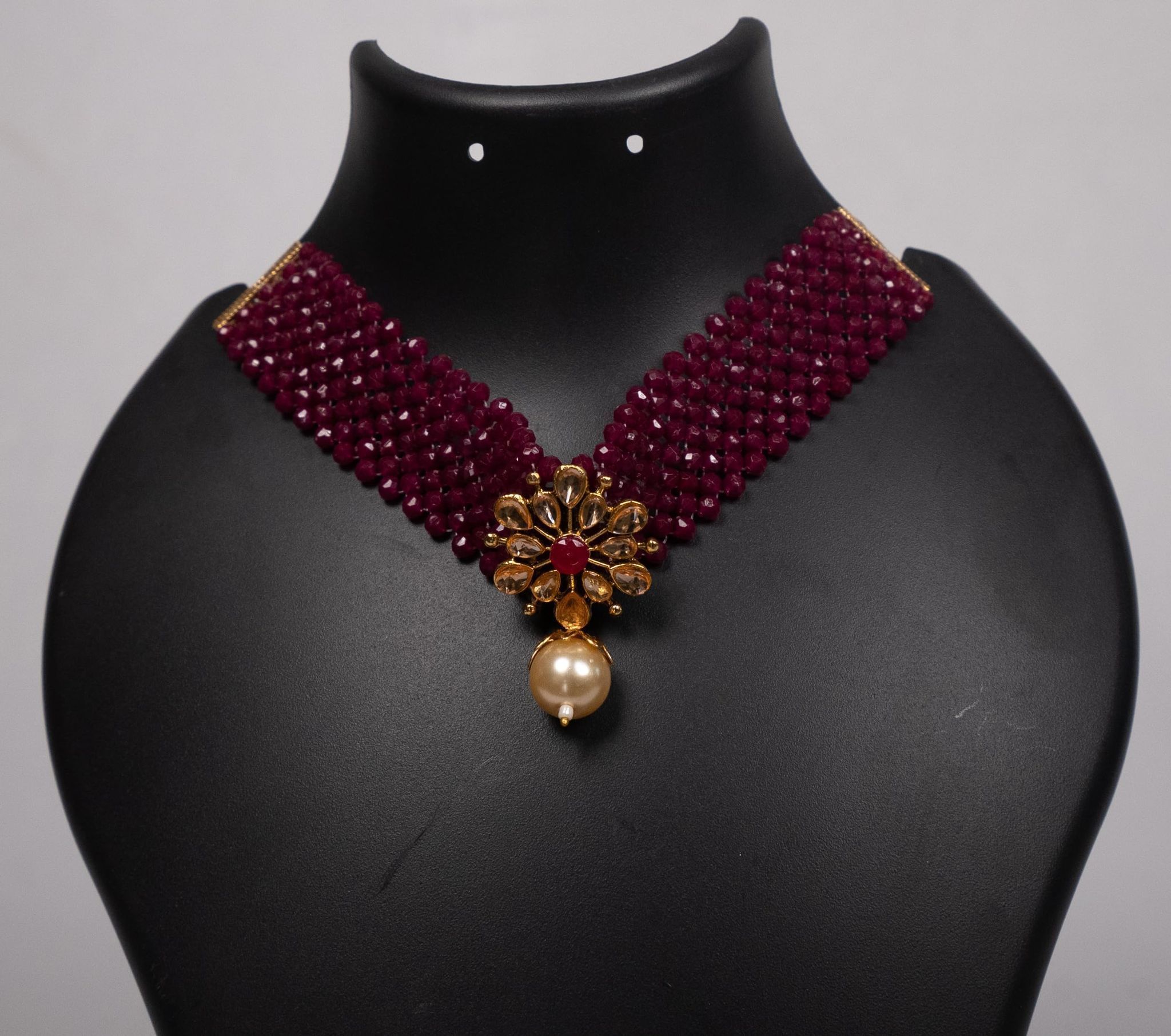 SONCHIRAIYA AP MEPMA RED STEPS CHAIN WITH PENDENT