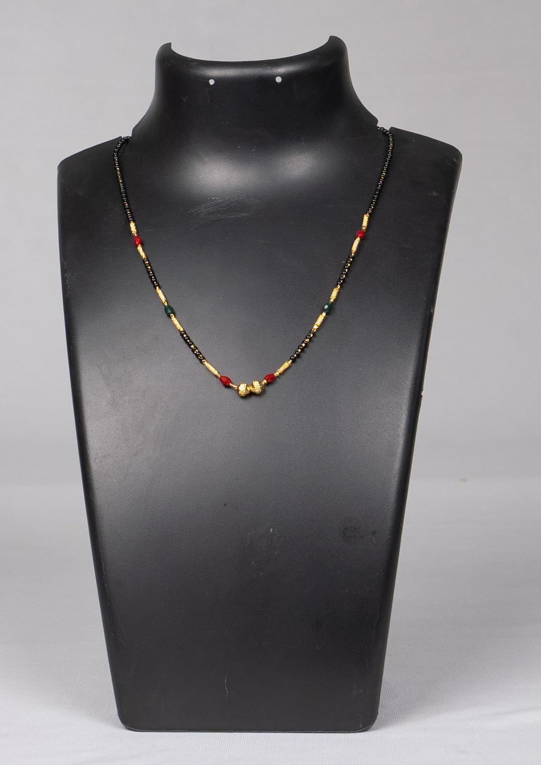 SONCHIRAIYA MULTICOLOUR NALLA PUSALA CHAIN