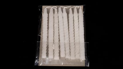  Pack of 10 White Spiral Candles