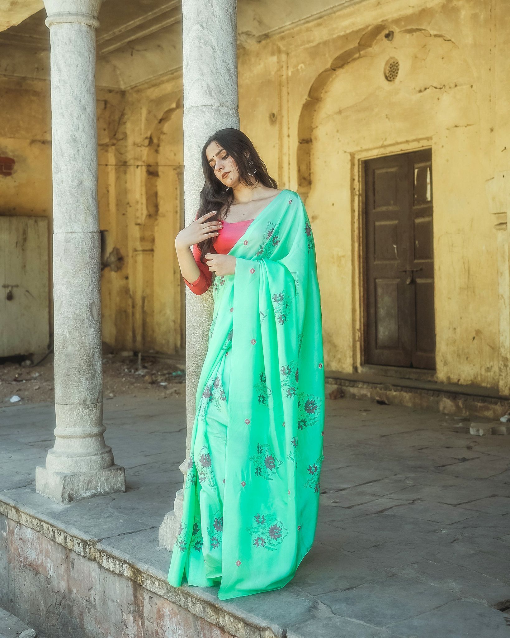 Emerald Green Traditional Chaiti Saree by Aagaaz Jaipur