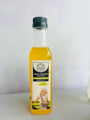 Premium Cold Pressed Groundnut Oil (1L) - Marachekku Oil, Kachi Ghani, Rich in Omega 9, Chemical-Free Cooking Oil for Heart Health