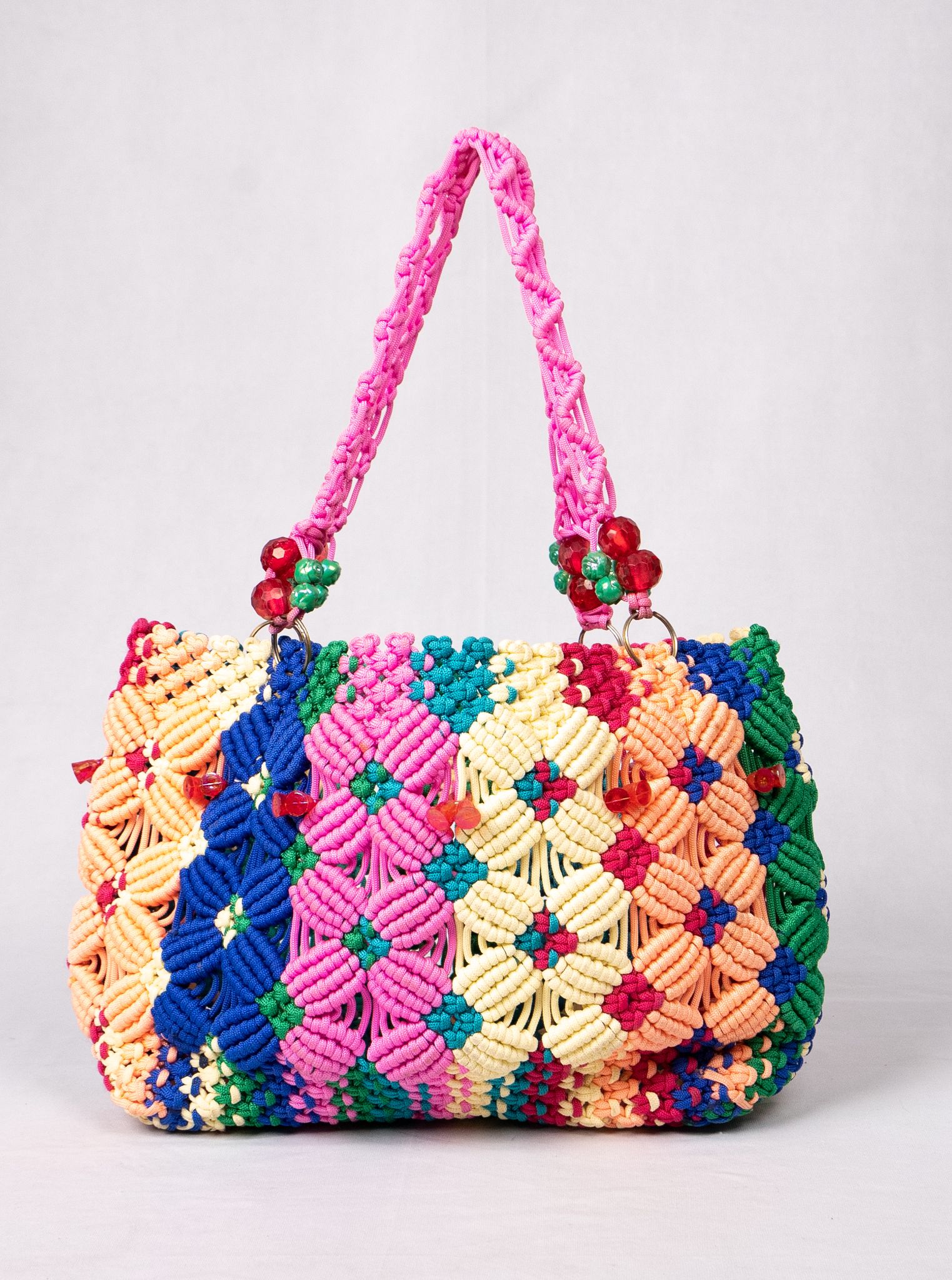 HAND MADE PLASTIC WIREBAG