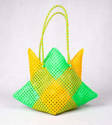 HAND MADE PLASTIC WIRE BAG