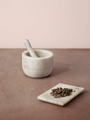 Ellementry White Marble Mortar & Pestle