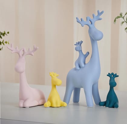 Tabassum Bandnani Handicrafts - Reindeer Family Statue for Home Decor | Resin Figurine Set (Pack of 4 Pieces, Multicolor)