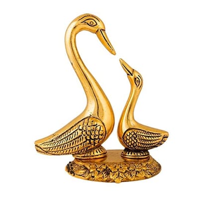 Metal Swan Set Statue Pair of Kissing Duck Decorative Showpiece Hans Ka Joda (Golden - 15x14x9 cm).