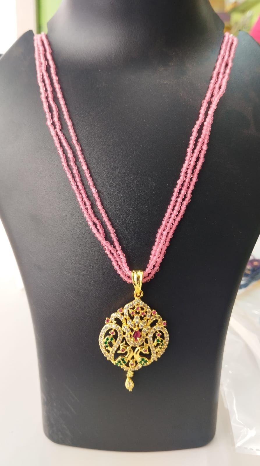  "Stunning Gold Pendant with Pink Beads Necklace"