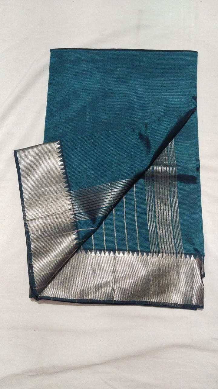 250 KADDI KANCHI BORDER Soft And Comfortable Saree With Silver Zari Border