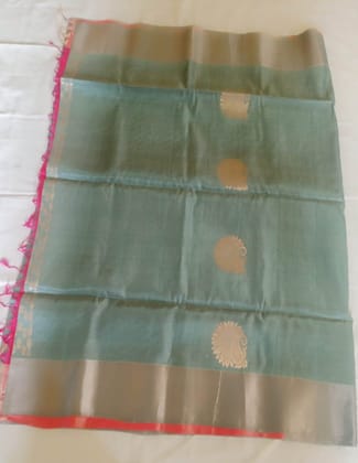 Uppada Green Saree With Golden Bawan Booti Work And Pink Border