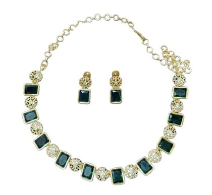  Gold-plated square-shaped green stone necklace set