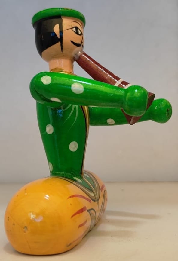  Vintage Indian Wooden Bobblehead Toy Man Playing Flute