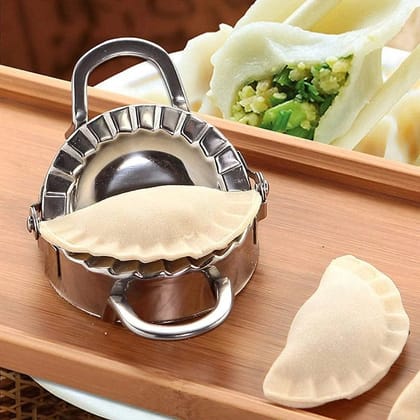 MOMOS MAKER SMALL