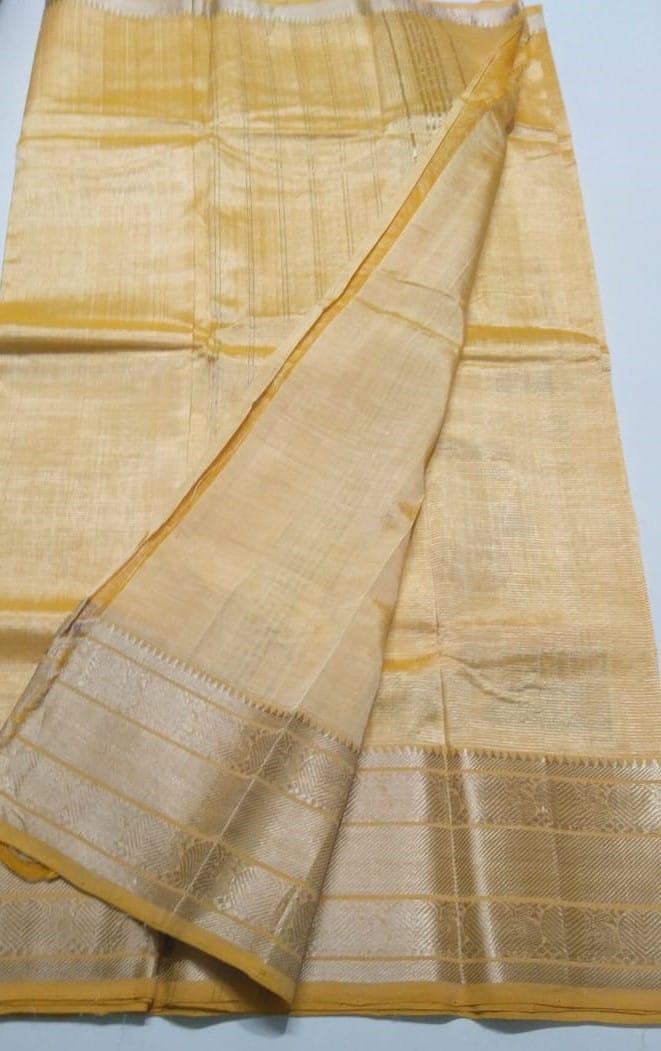 Yellow Pure Handloom Mangalagiri Pattu Saree With Silver Zari Border