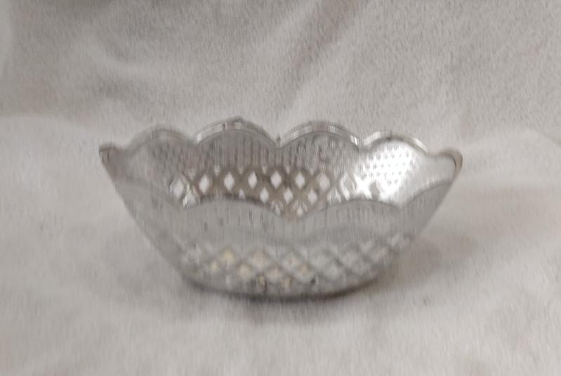  Vintage Aluminum Oval Serving Bowl