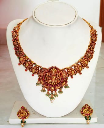 Gold-plated 92.5 Silver Necklace Set with Matching Earrings