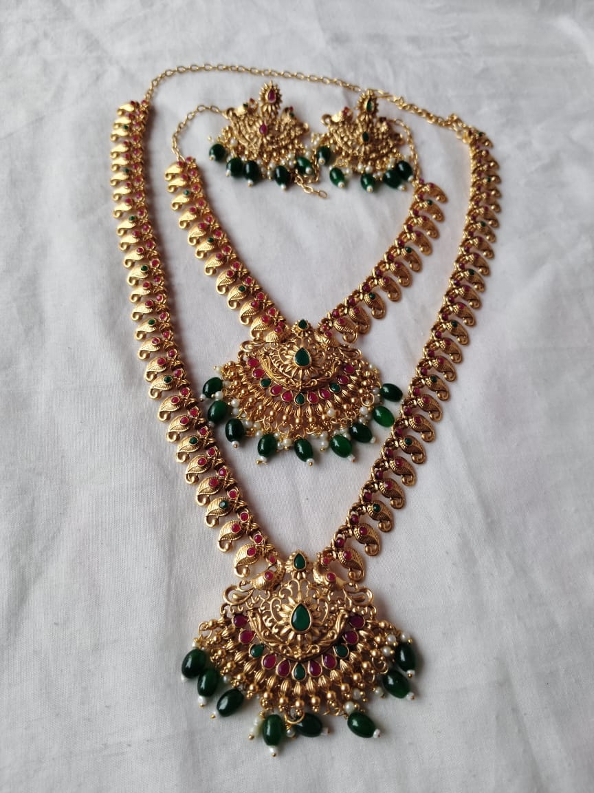  Gold Plated Traditional Indian Temple Jewellery Set With Green Stones