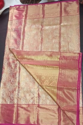  Pink And Gold Traditional Saree With Heavy Zari Work