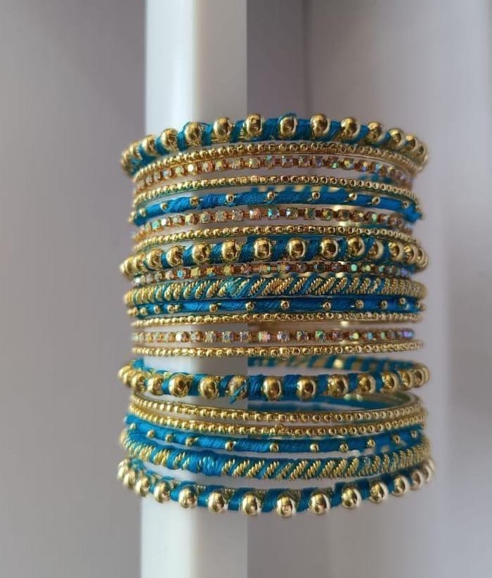  "Exquisite Blue and Gold Bangle Set"