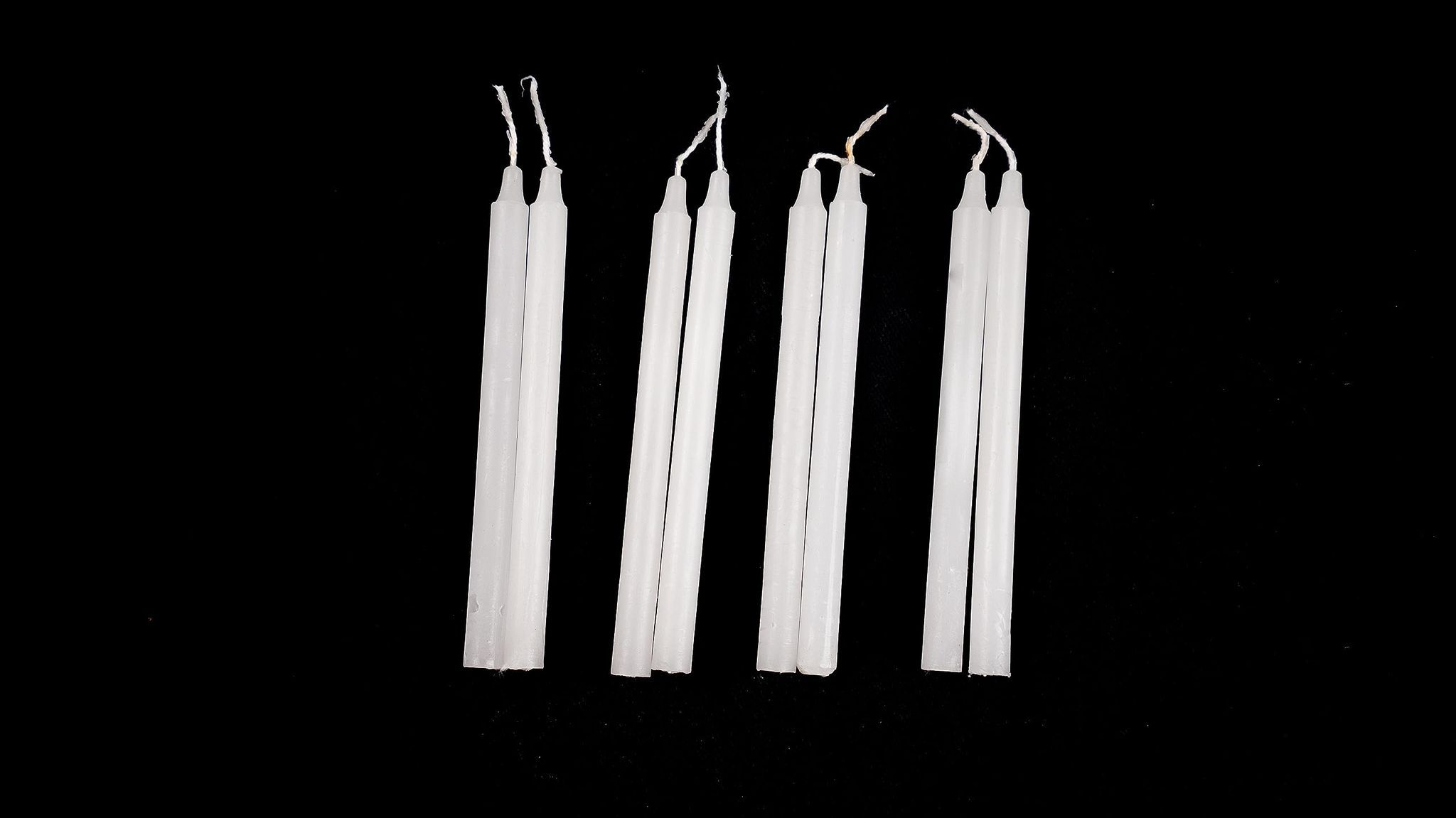 Set of 8 White Candles 10 packets