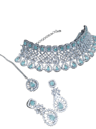  Bridal Kundan Choker Necklace Set with Earrings and Maang Tikka in Sea Green