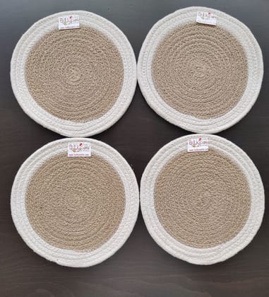 BulkySanta Cotton Place mats 22 cm (9") Round Table Mats, Heat Resistant, Reversible Use, Washable (White-Brown) (Pack of 4)