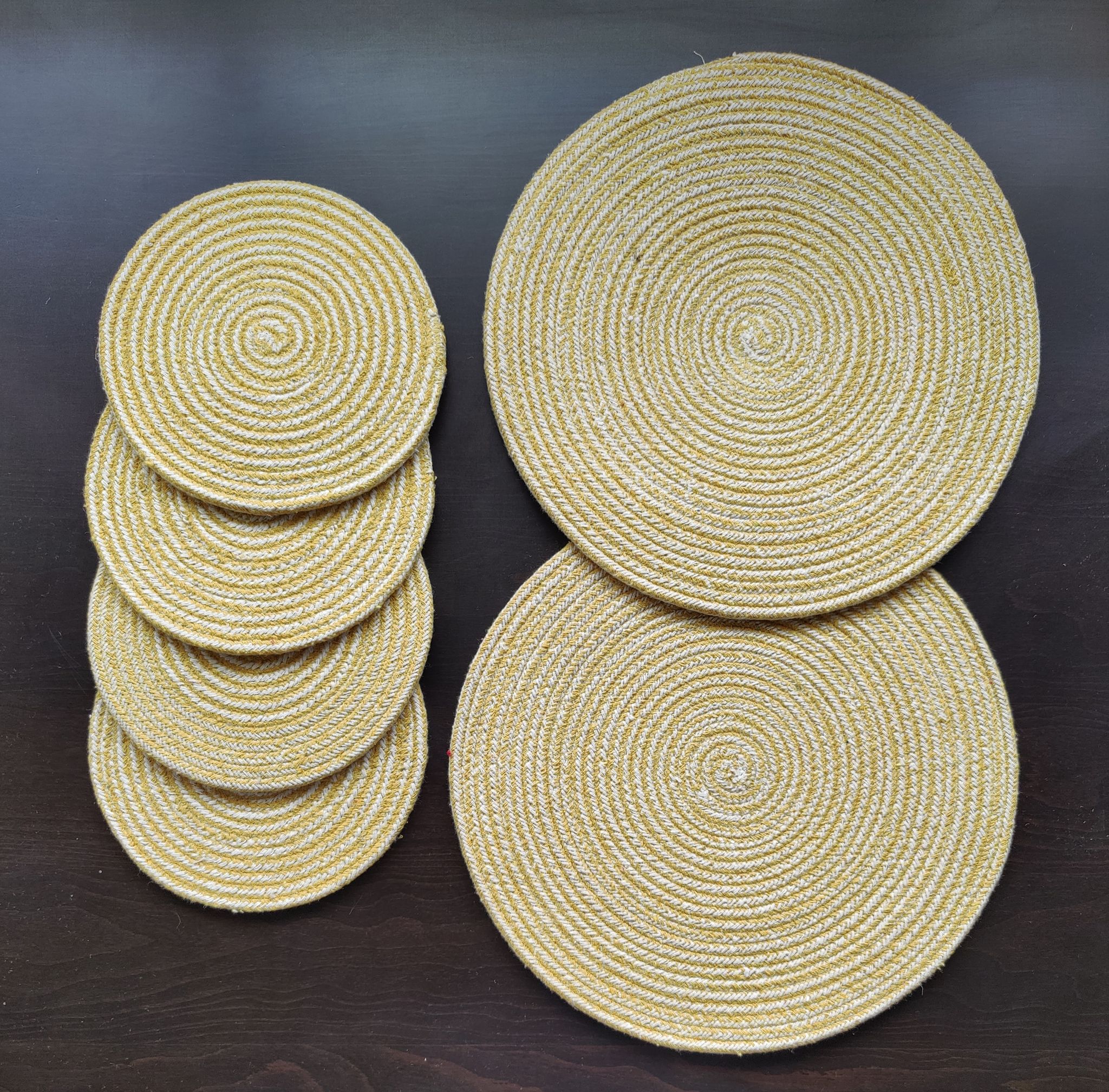 BulkySanta Cotton Place mats 38 cm (15") and 22 cm (9") Round Table Mats, Heat Resistant, Reversible Use, Washable (Pack of 6) (Yellow)