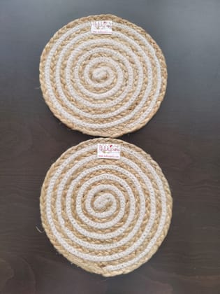 BulkySanta Cotton Place mats 22 cm (9") Round Table Mats, Heat Resistant, Reversible Use, Washable (Cotton-Jute) (Pack of 2)