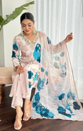  Peachy Bliss: Embroidered Crepe Kurta Set with Floral Printed Dupatta