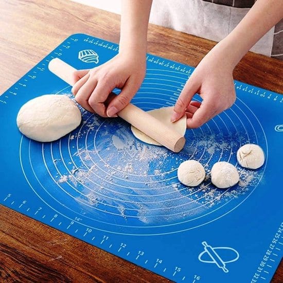 WUGO::Reusable Non-Stick Silicon Roti Mat Pastry Fondant Dough Roti Chapati Rolling Baking Sheet Mat With Measurements 30 x 40 cm with Measurements"