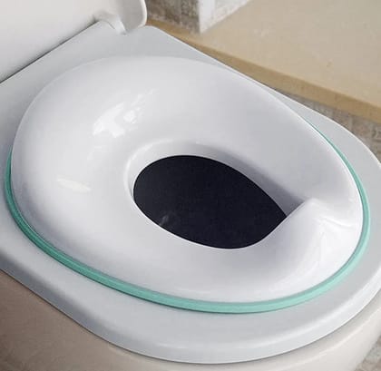 Potty Training Seat  for Child And Kids Toddlers, Comfortable Toilet Training Seat with Splash Guard for Boys and Girls