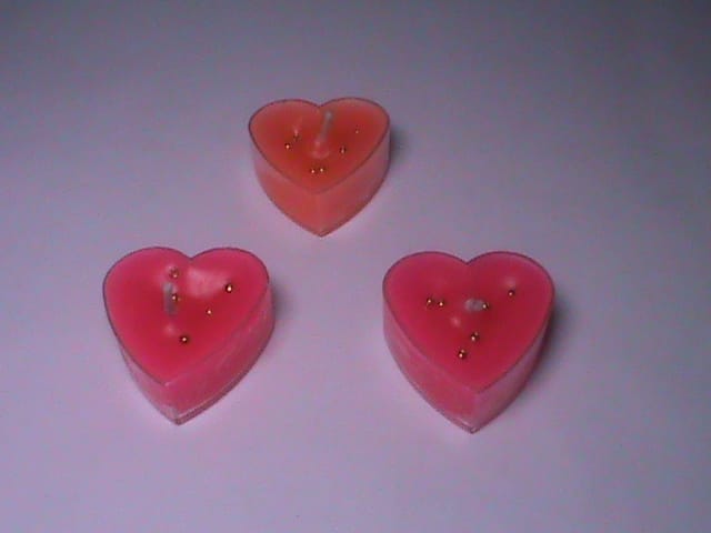 Set of 3 Floating Heart Shaped Candles