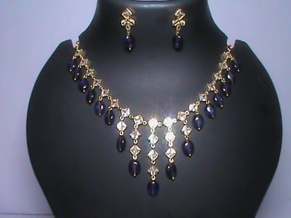 Stunning Gold-Plated Kundan and Blue Stone Necklace Set with Earrings