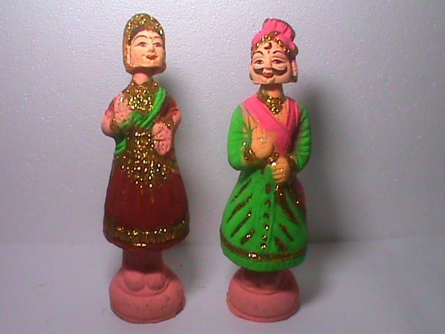 Clay Terracotta Dolls of Indian King and Queen